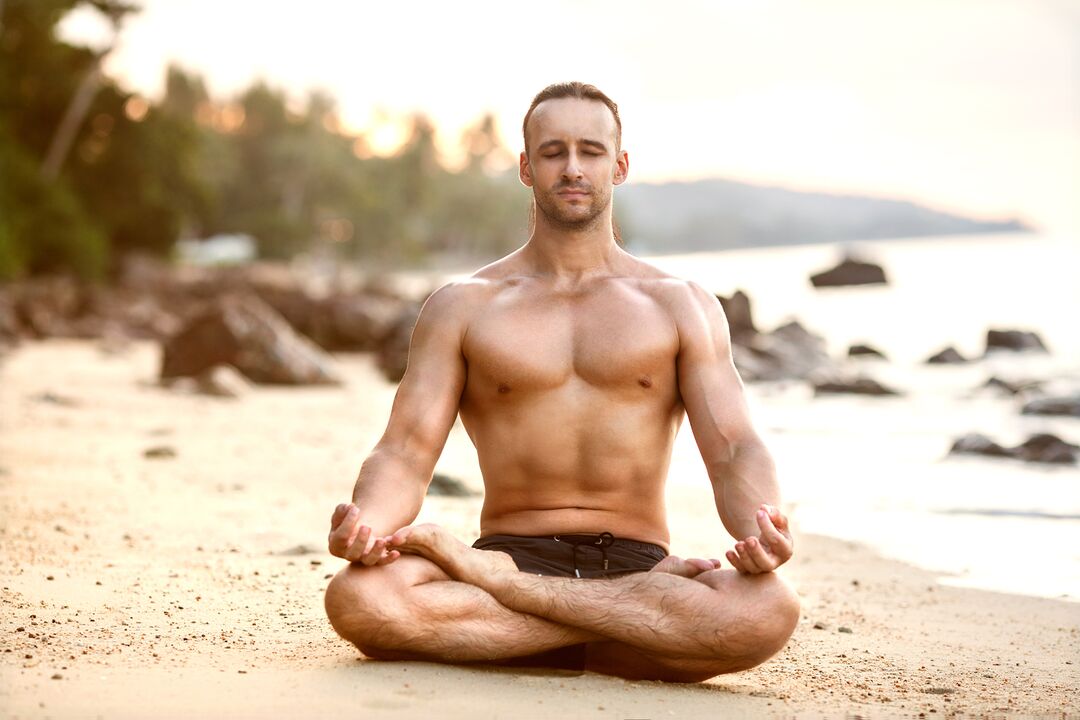 Le yoga améliore la puissance après 60 ans